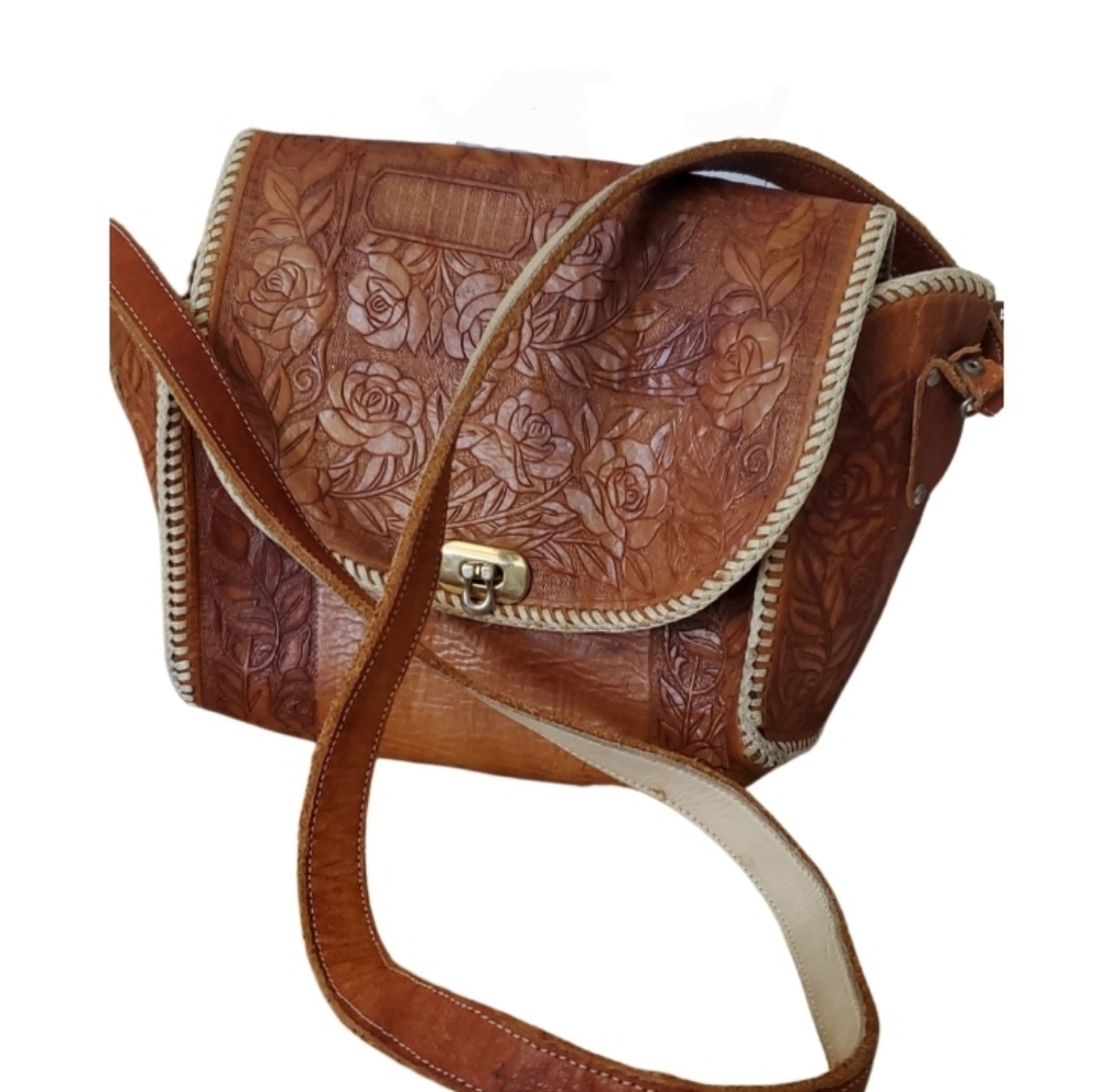 Vintage tooled leather purse